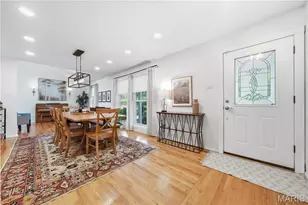 1202 Orchard Lakes Dr, Saint Louis, MO 63146 - Photo 2