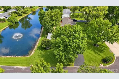 1202 Orchard Lakes Drive, Saint Louis, MO 63146 - Photo 26