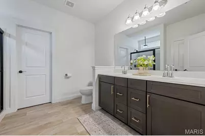 119 Sommerset Court, Lake Saint Louis, MO 63367 - Photo 20