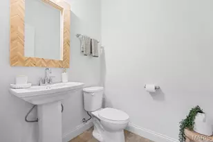119 Sommerset Ct, Lake Saint Louis, MO 63367 - Photo 16