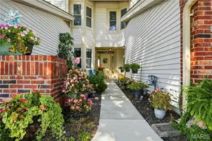 1119 Field Pointe Ln, Saint Louis, MO 63146 - Photo 2