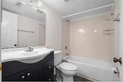 1719 Canary Cove, Brentwood, MO 63144 - Photo 22