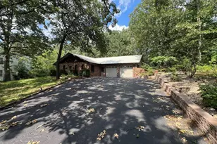 16 Monte Rosa Dr, De Soto, MO 63020 - Photo 2