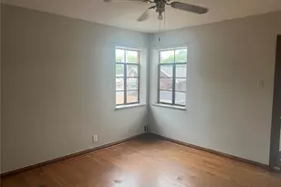 4947 Potomac St, Saint Louis, MO 63139 - Photo 2