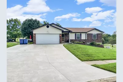 5182 Bristol Rock Road, Florissant, MO 63033 - Photo 2