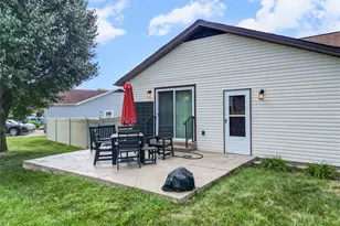 5182 Bristol Rock Rd, Florissant, MO 63033 - Photo 6