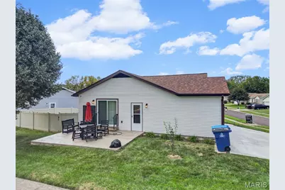 5182 Bristol Rock Road, Florissant, MO 63033 - Photo 4