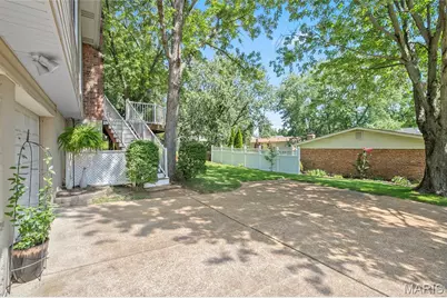 7278 Hill Rose Court, Oakville, MO 63129 - Photo 30