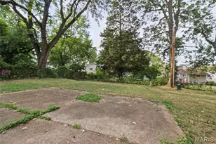 146 Grampian Rd, Saint Louis, MO 63137 - Photo 24