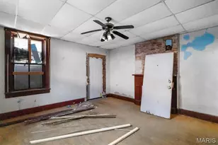 8409 Pennsylvania Ave, Saint Louis, MO 63111 - Photo 4