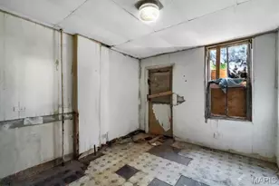 8409 Pennsylvania Ave, Saint Louis, MO 63111 - Photo 8