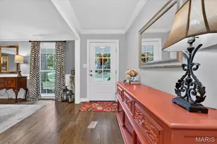 2045 Firethorn Dr, Saint Louis, MO 63131 - Photo 4