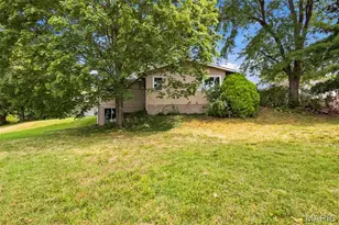 3361 Clemens Ct, Saint Charles, MO 63301 - Photo 8
