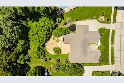 311 Gateview Drive, Wentzville, MO 63385 - Photo 34