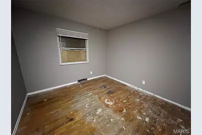 10147 Mayfair Drive, Saint Louis, MO 63136 - Photo 8