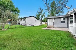 2109 Centurion Dr, Fenton, MO 63026 - Photo 34