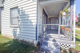 202 E 2nd St, De Soto, MO 63020 - Photo 6