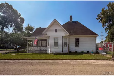 202 E 2nd Street, De Soto, MO 63020 - Photo 2