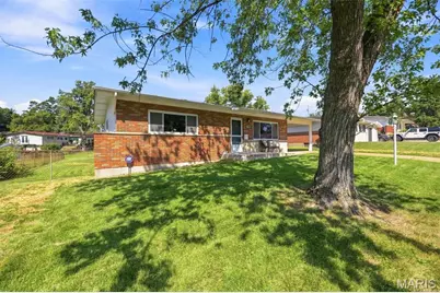 908 Buckley Road, Mehlville, MO 63125 - Photo 4