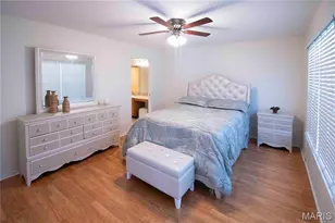 3961 Grand National Dr, Florissant, MO 63034 - Photo 8