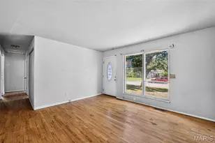1424 Farmview Ave, Saint Louis, MO 63138 - Photo 12
