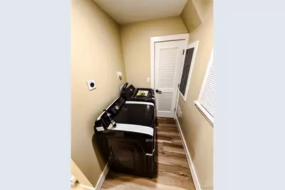 10060 Sheldon Drive, Saint Louis, MO 63137 - Photo 16