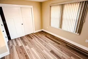 10060 Sheldon Dr, Saint Louis, MO 63137 - Photo 12