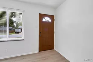 10711 Gail Ct, Saint Louis, MO 63123 - Photo 10