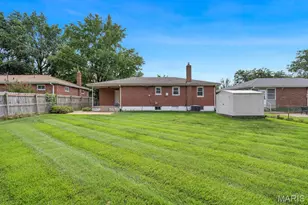 10711 Gail Ct, Saint Louis, MO 63123 - Photo 34