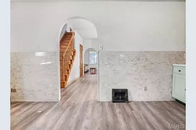 619 Benton Street, Valley Park, MO 63088 - Photo 6