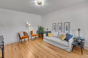3301 Suncrest Ave, Breckenridge Hills, MO 63114 - Photo 12