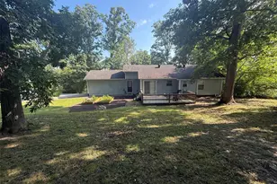 5108 12 Oaks Ave, Villa Ridge, MO 63089 - Photo 2