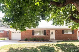 314 Charing Ln, Saint Louis, MO 63125 - Photo 1