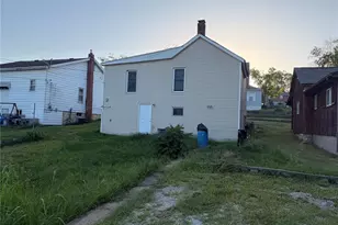 717 S 4th St, De Soto, MO 63020 - Photo 14