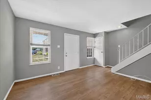 1250 Clarkson Ct, Ellisville, MO 63011 - Photo 4