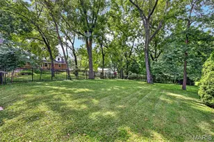 341 S Laclede Station Rd, Saint Louis, MO 63119 - Photo 50