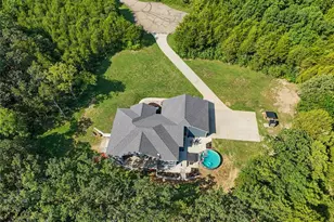 1402 Cir Hill Dr, Hillsboro, MO 63050 - Photo 86