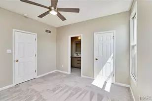 3321 Canal St, Saint Charles, MO 63301 - Photo 12