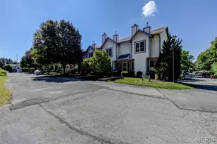 4306 Sherman Park Dr, Saint Charles, MO 63303 - Photo 1