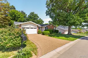 2550 Trenton Station, Saint Charles, MO 63303 - Photo 2