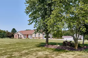 151 Plantation Dr, Troy, MO 63379 - Photo 14