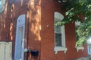 3723 Marine Ave, Saint Louis, MO 63118 - Photo 2