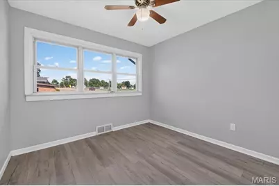 1805 Flicker Drive, Florissant, MO 63031 - Photo 18