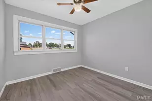 1805 Flicker Dr, Florissant, MO 63031 - Photo 18