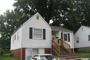 5621 Curry Ave, Country Club Hills, MO 63136 - Photo 2