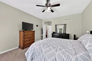 18 Eagle Bluff Ln, Saint Charles, MO 63303 - Photo 10