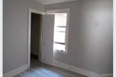 5251 Hodiamont Avenue, Saint Louis, MO 63136 - Photo 10