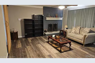 2625 Terri Lee Court, Saint Louis, MO 63114 - Photo 2