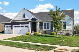 130 Far Meadow Dr, Lake Saint Louis, MO 63367 - Photo 4