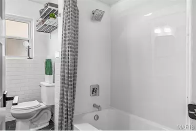 7225 Amherst Avenue, University City, MO 63130 - Photo 16